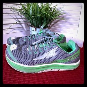 Women’s Altra Zero Drop running shoes